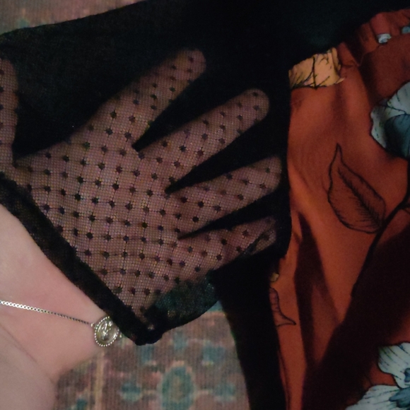 MINKPINK floral button up dress Swiss dot panels - Picture 3 of 8